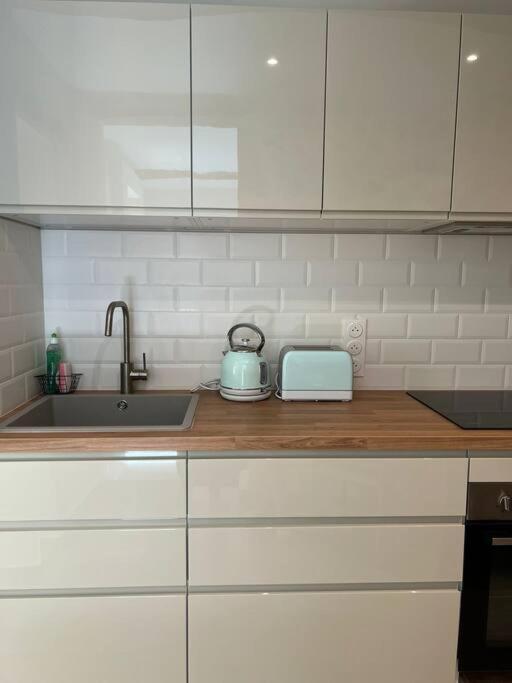 Zofia Appartements - Appartement Avec Cour Privee #1 ムスティエ・サント・マリー エクステリア 写真