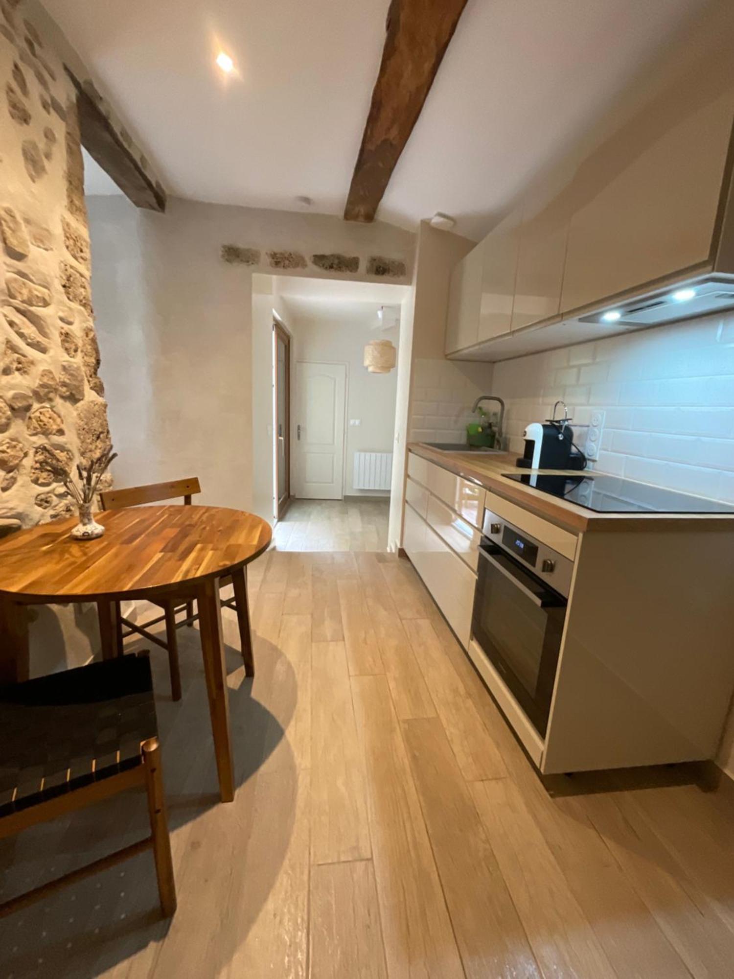Zofia Appartements - Appartement Avec Cour Privee #1 ムスティエ・サント・マリー エクステリア 写真