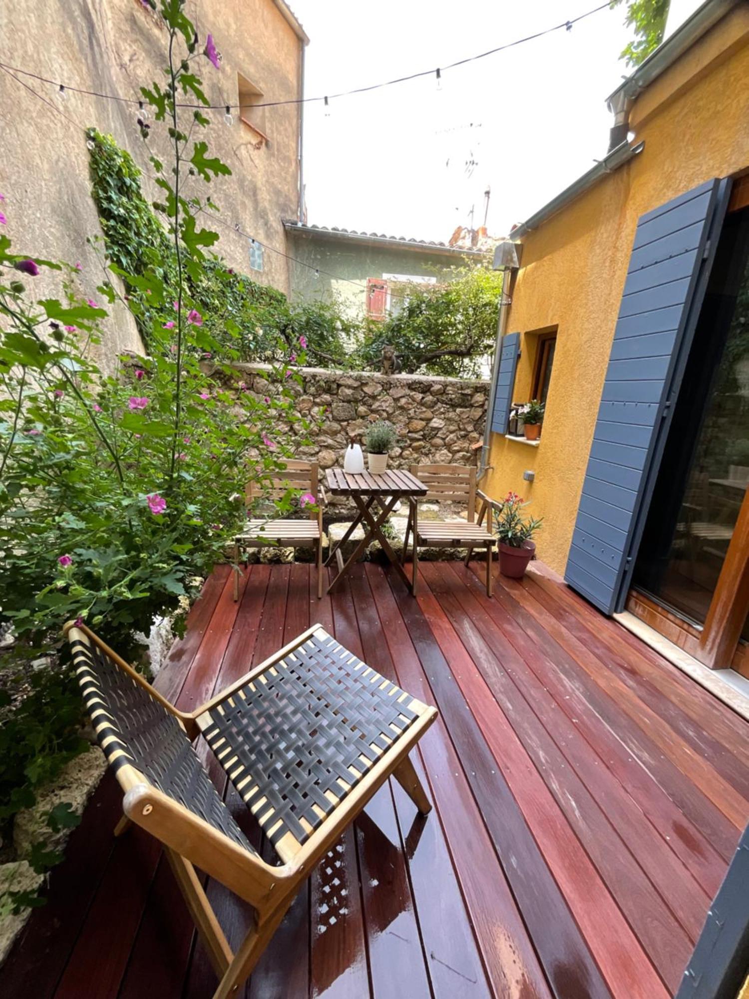Zofia Appartements - Appartement Avec Cour Privee #1 ムスティエ・サント・マリー エクステリア 写真